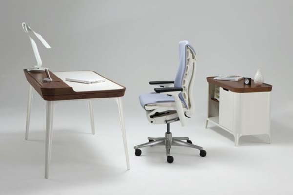 The Airia Desk
