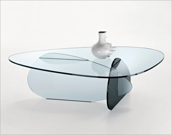 Designers have created this unique coffee table by crossing three different kind of glass- smoked, frosted and to create a perfect optical illusion.