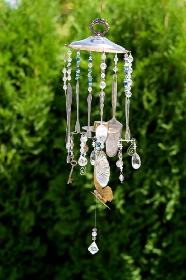 Easy DIY Wind Chimes