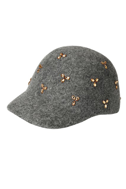 Dress up in style in winters with this embellished felt cap