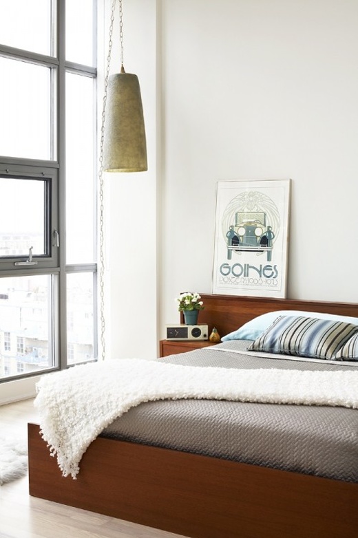 Hanging Bedside Lamps - Ideas & Decor