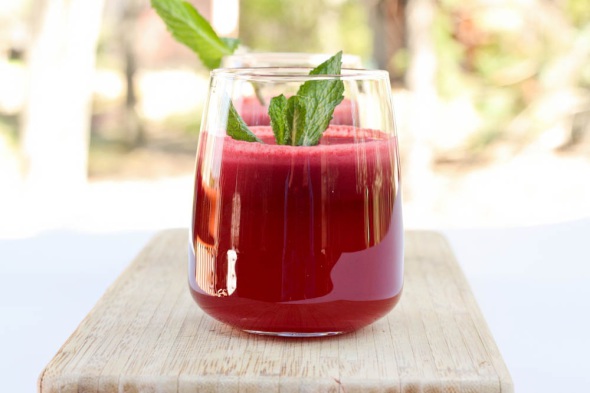 Beet juice balances cholesterol and lower blood pressure