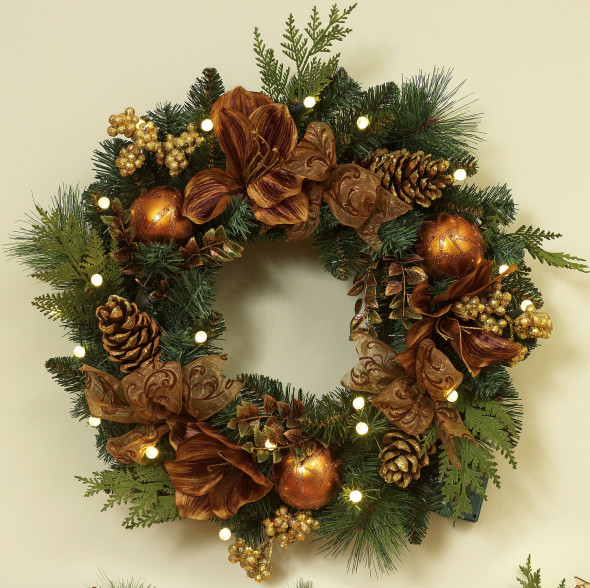 reate a natural fall wreath, pair rustic with elegant, these handmade wreaths will look great and last from Thanksgiving to Christmas.