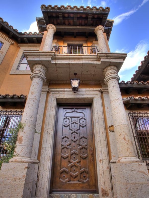 Grand Door Design