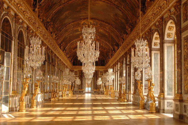 Original RoomPorn: Hall of Mirrors in Versaille