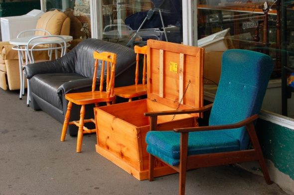 How To Buy Second Hand Furniture