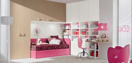 Creating A Fashionable Bedroom: Chic & Artistic