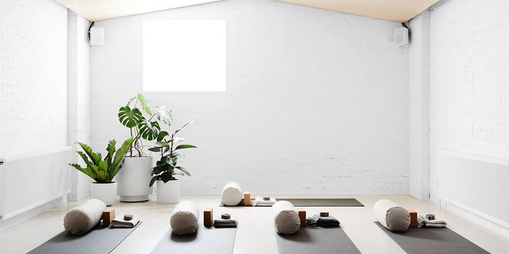 How To Decorate On A Budget