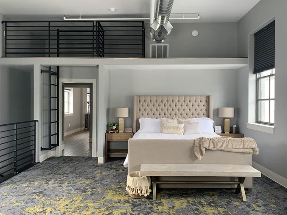 Creating A Fashionable Bedroom: Chic & Artistic