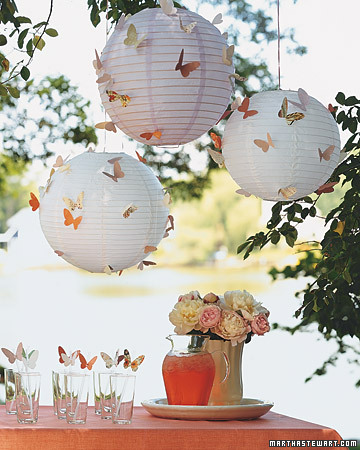 As the day progresses this lanterns will bring a soothing illuminated feel to the ceremony. 