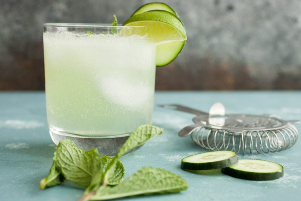 Gin Fizz with Cucumber & Lemon